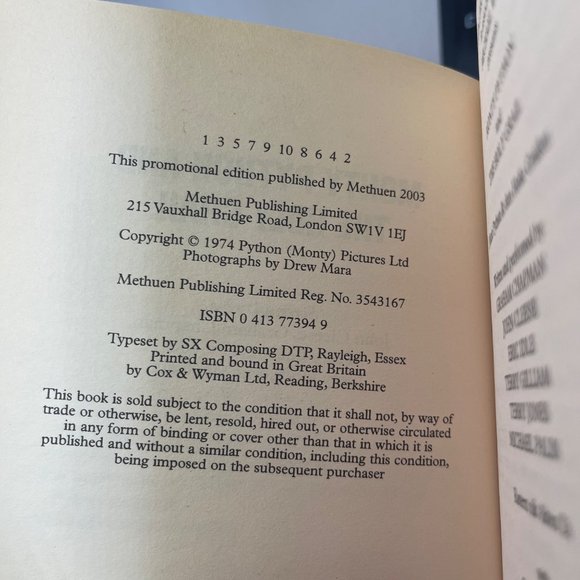 Monty Python and the Holy Grail Collectors Edition 2 Disc Set Book and Film Cell - Picture 4 of 8